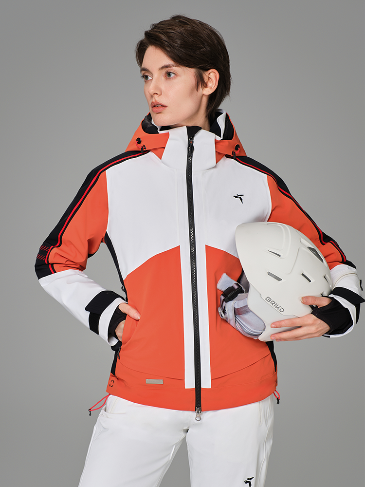 Apex Tech 2L Insulated Ski Jacket Women