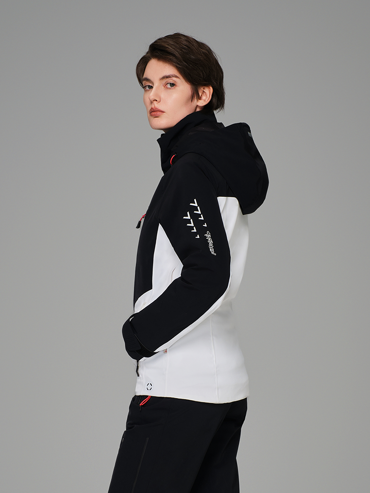 Apex 2L Insulated Ski Jacket Women