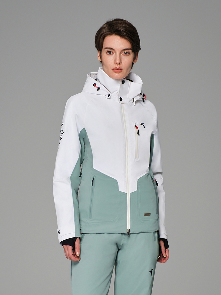 Apex 2L Insulated Ski Jacket Women